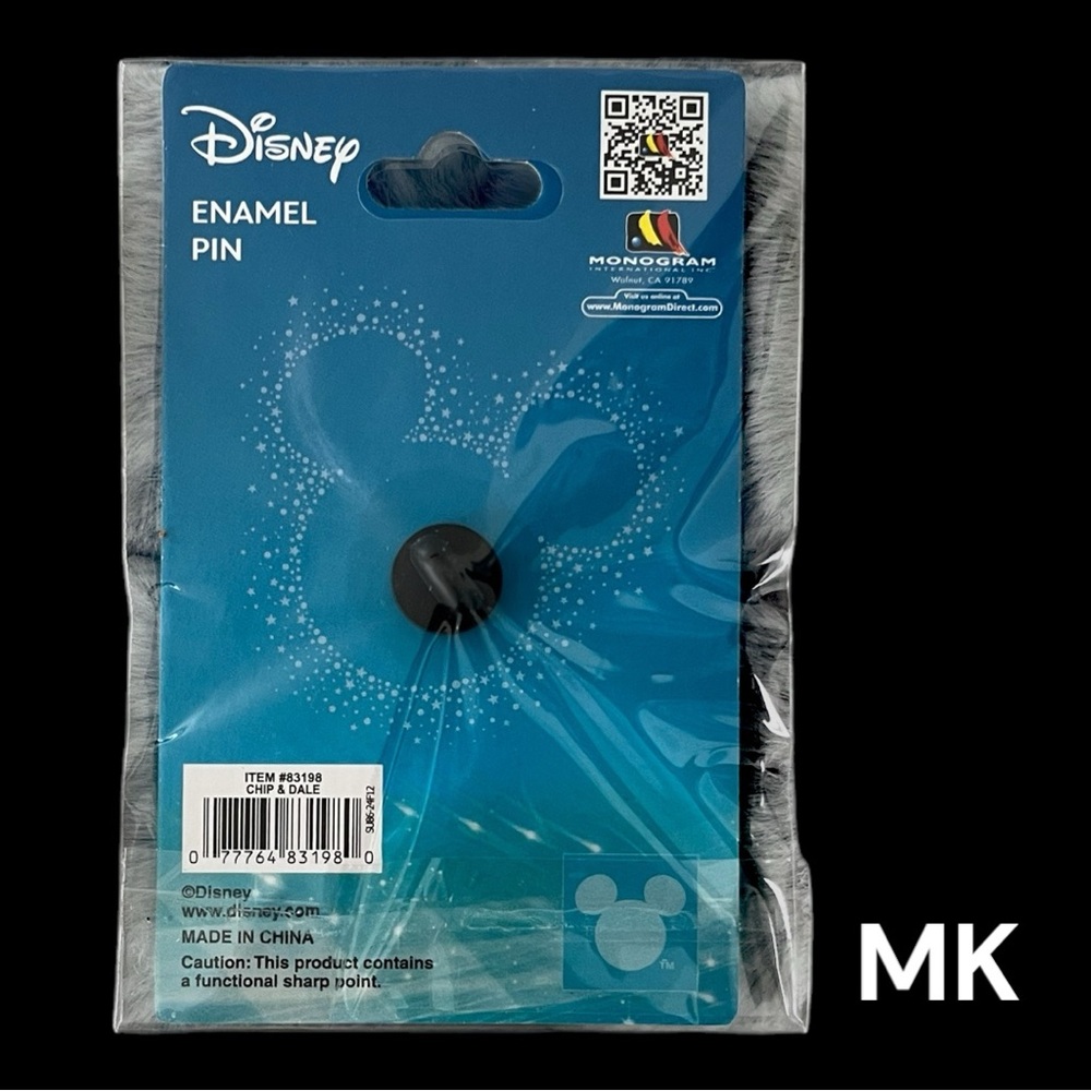 Disney Chip and Dale Collectible PALM Pin - Picture 4 of 4